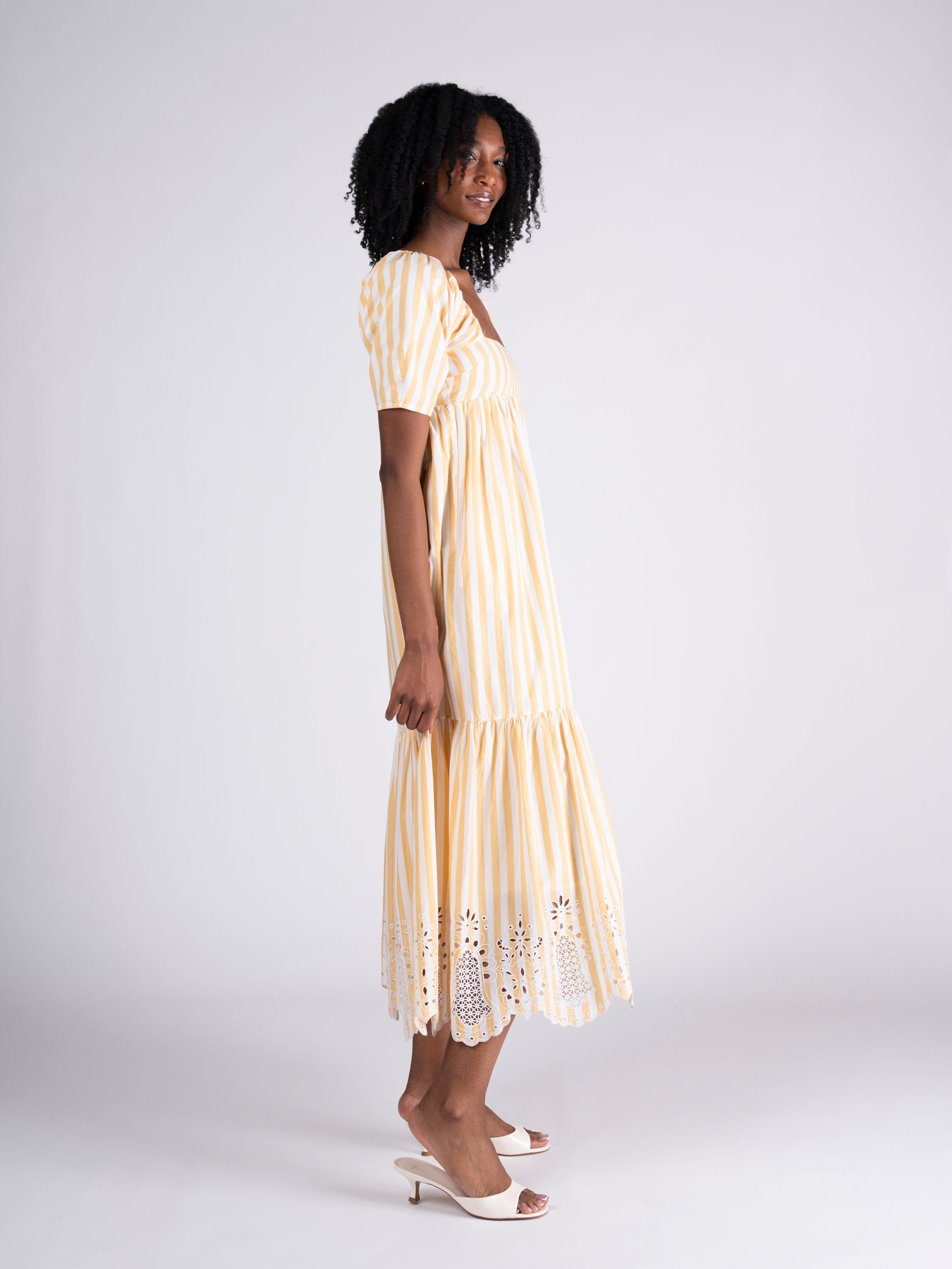 caspar leafy embroidered dress Fashionslee Women Caspar Strapless Leafy Fringe Maxi Dress